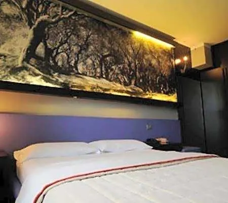Nine Hotel-3
